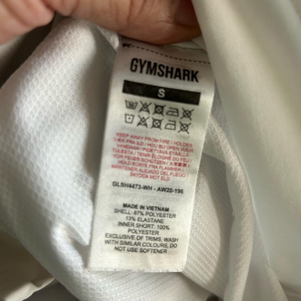Gymshark Women's White Athletic Shorts - Picture 4 of 5
